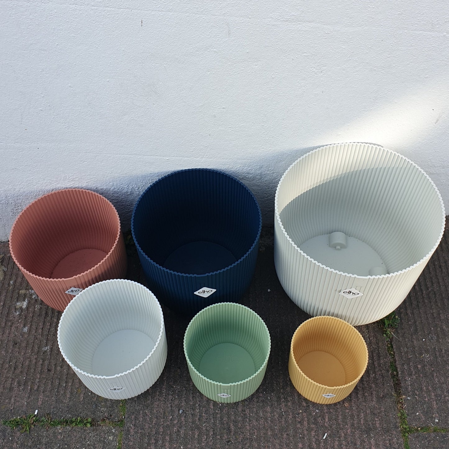 Elho 'Vibes' Collection Pots from 7cm to 35cm