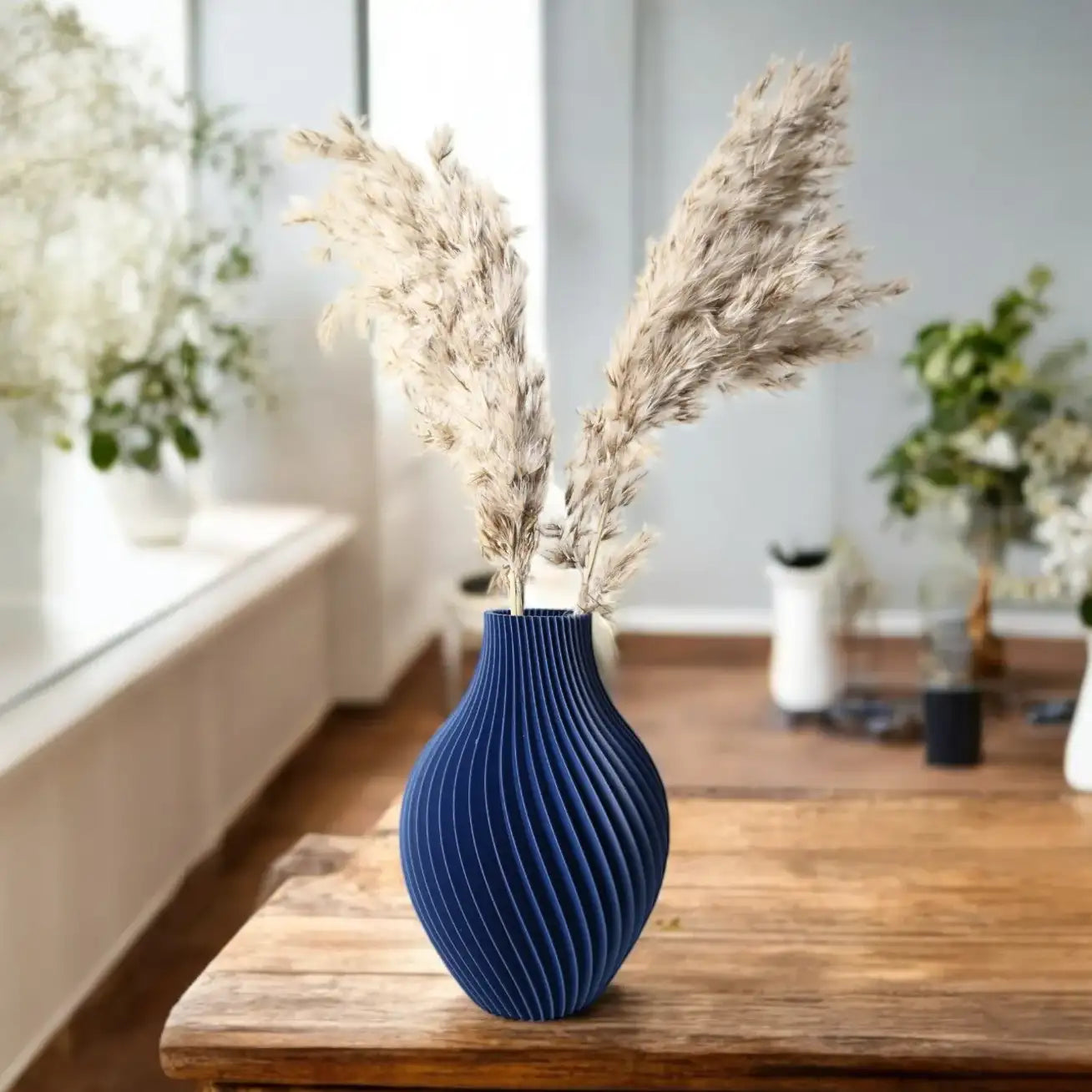 The Felicia Vase – Spiraled 3D Printed Decor for Dried Flowers