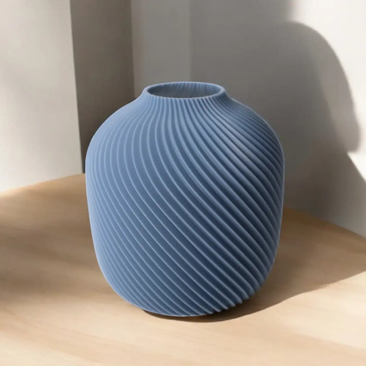 The Mac Vase – Bold Spiral 3D Printed Decor