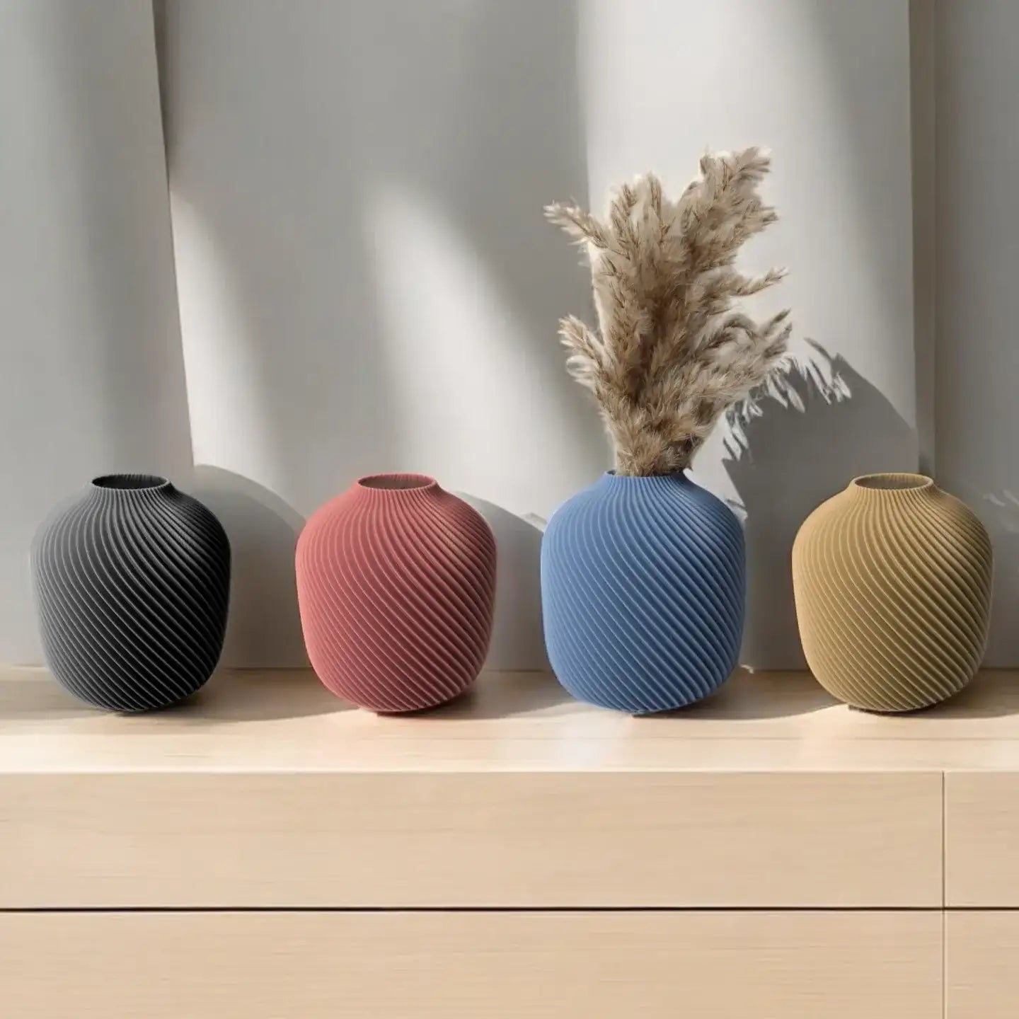 The Mac Vase – Bold Spiral 3D Printed Decor