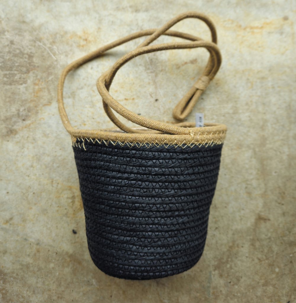 Rope hanging basket - 5 colours available