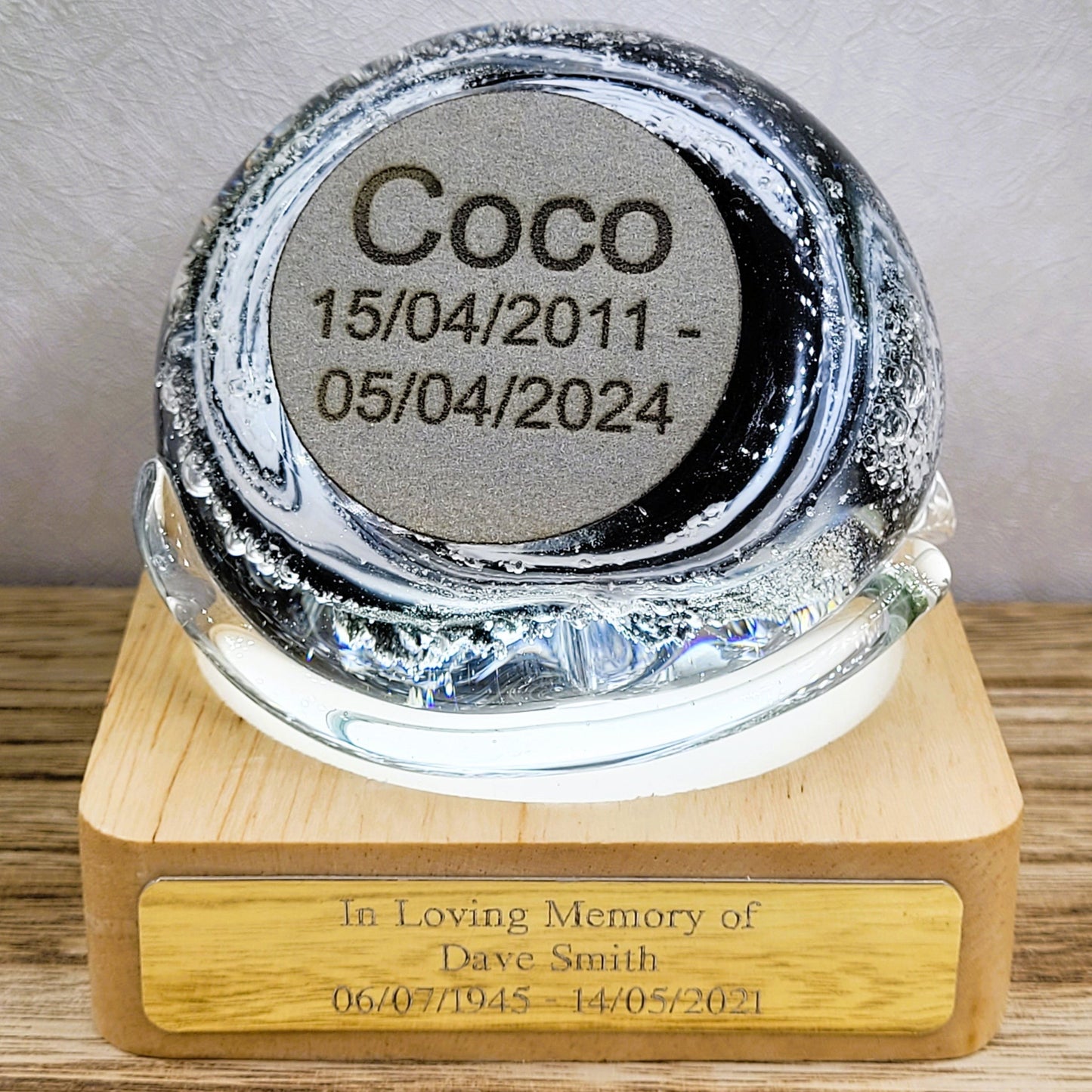 Ashes in glass memorial large cat