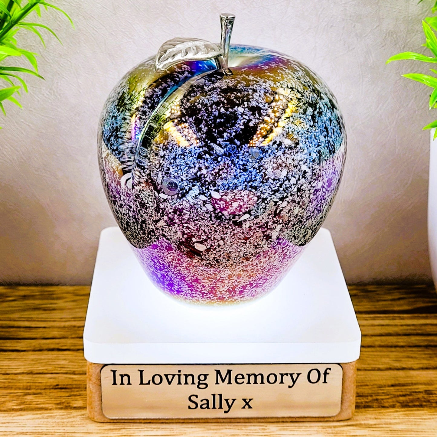 Ashes in glass large apple