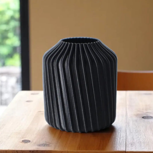 The Macbeth Vase – Modern Pleated Nordic & Japandi Decor