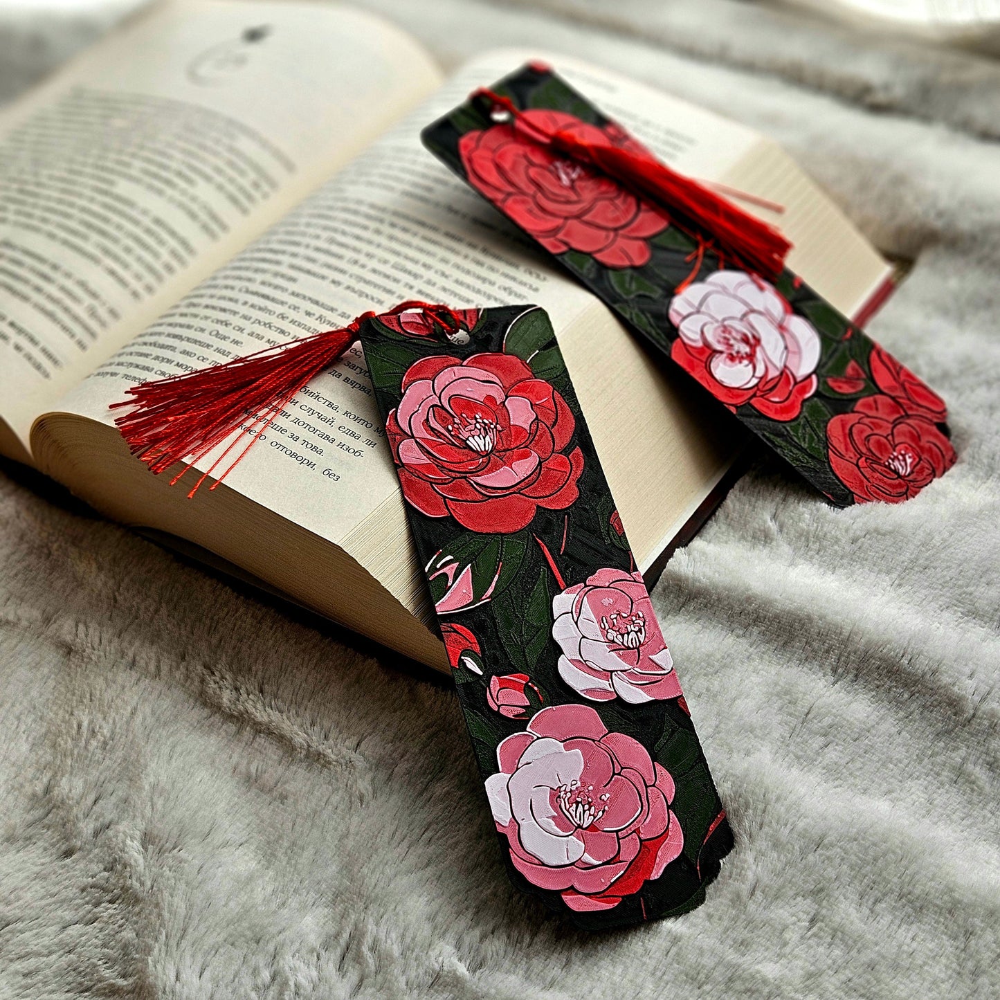 Camellia Whispers Bookmark – 3D Printed Floral Bookmark with Holographic Back & Handmade Tassel