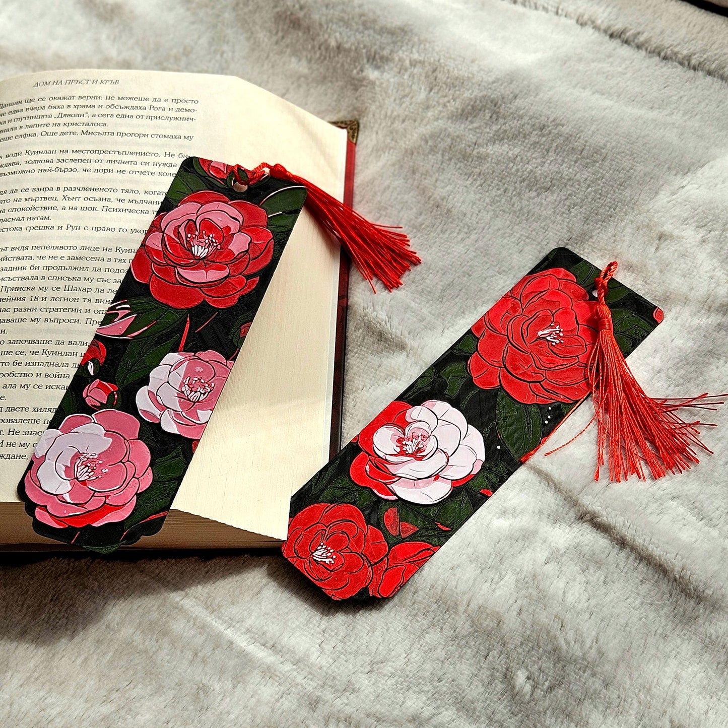 Camellia Whispers Bookmark – 3D Printed Floral Bookmark with Holographic Back & Handmade Tassel
