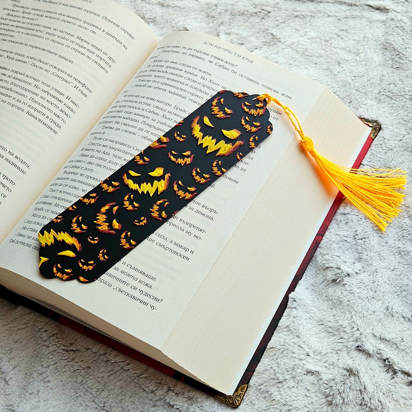 3D Printed “Night of a Thousand Jacks” Glow Bookmark