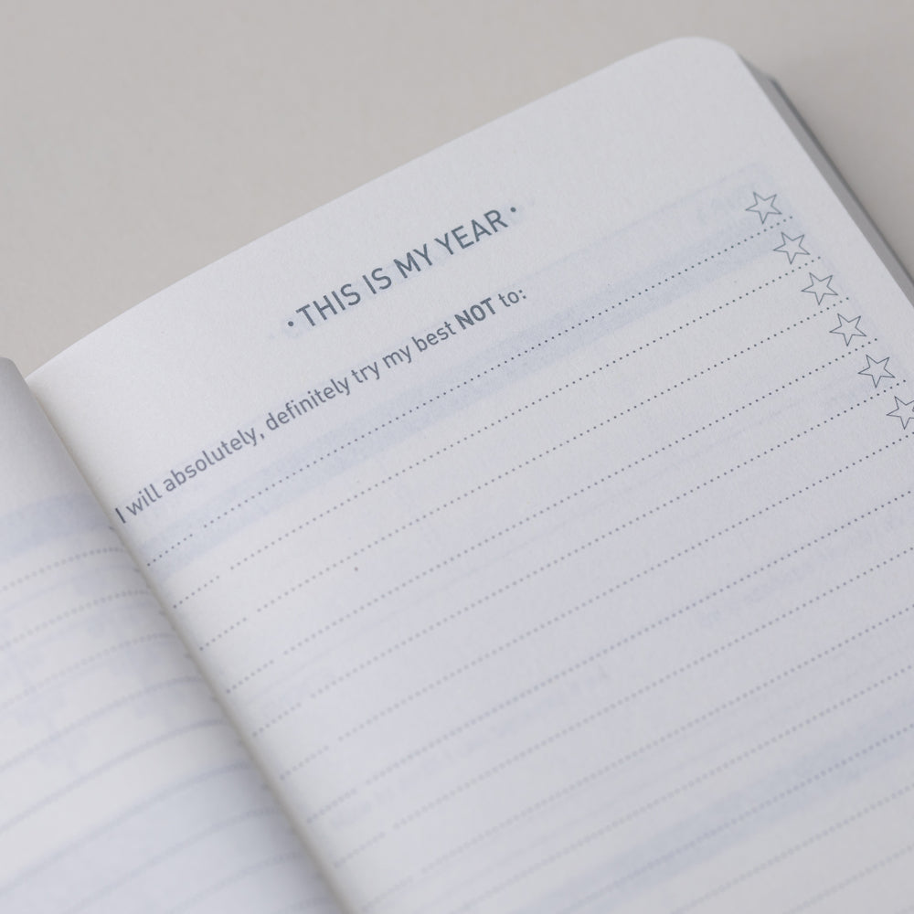 Matilda Myres | 2027 Diary - Slim Weekly Planner with Notes | Week-to-View
