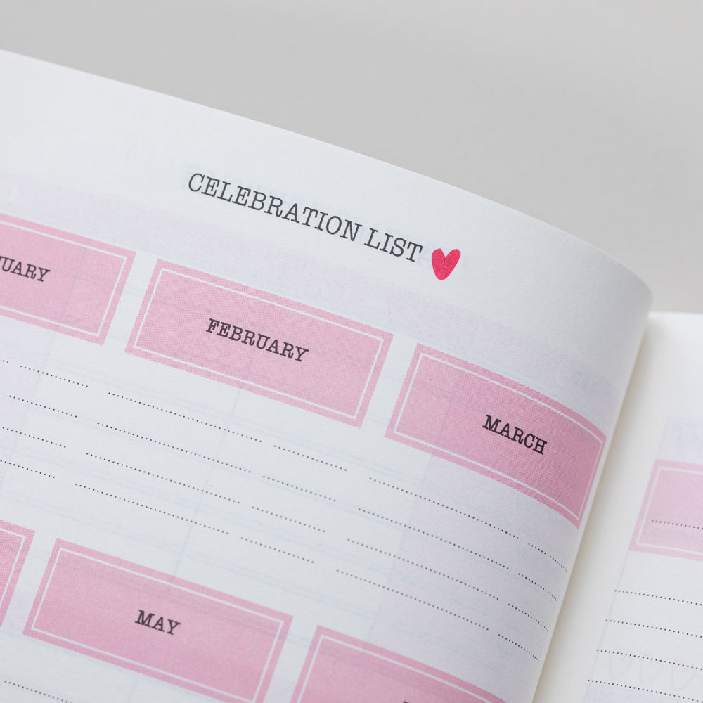 Matilda Moo | 2027 Diary - A6 Daily Planner | Day-to-Page