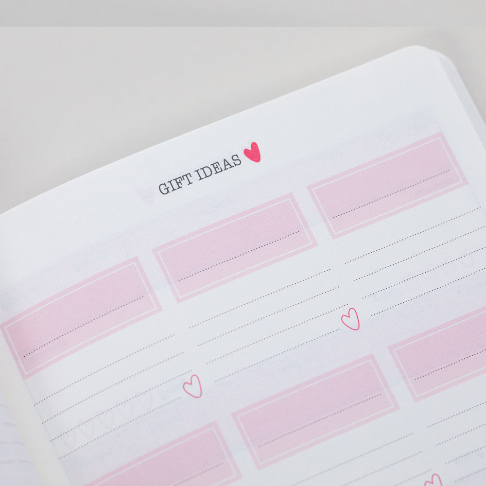 Matilda Moo | 2027 Diary - A6 Daily Planner | Day-to-Page