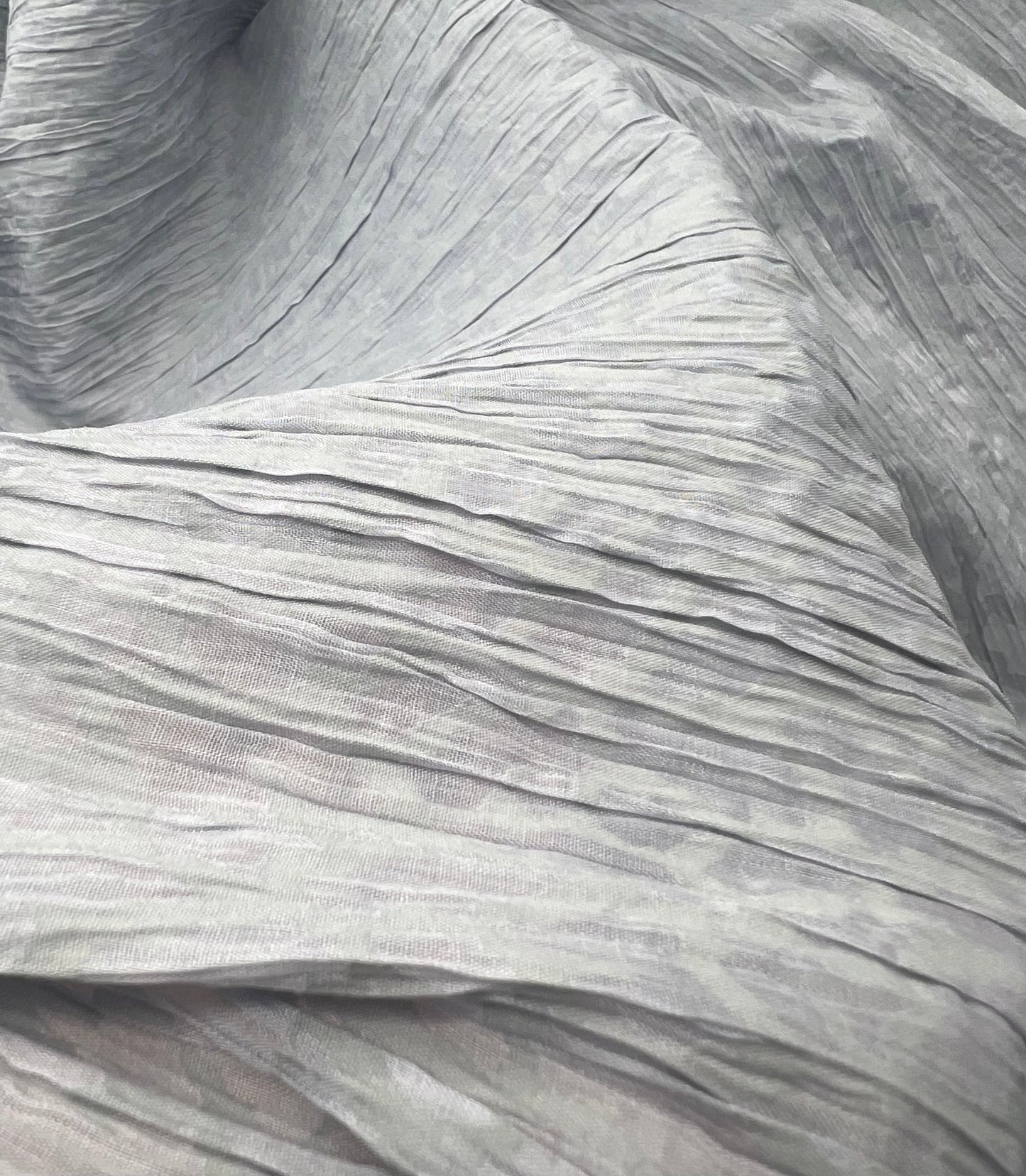 Grey Detailed Crinkled Lightweight Non Stretch Fabric