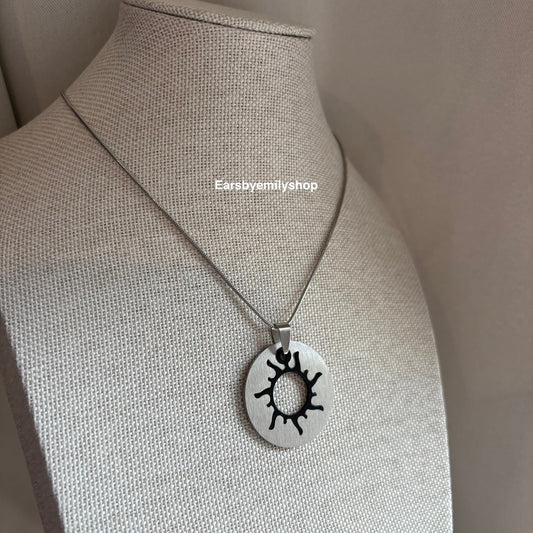 Cool silver circle sun pendant necklace on stainless steel snake chain