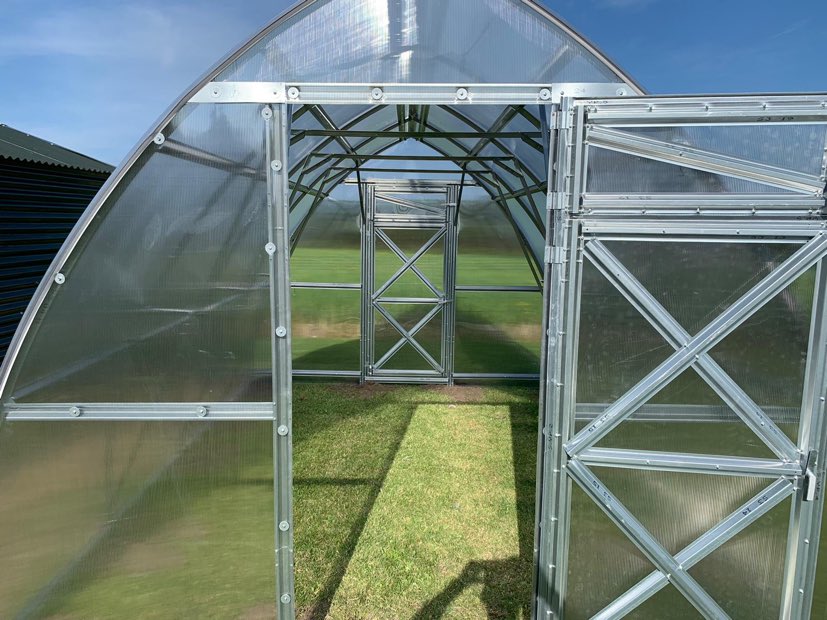 GREENHOUSE SUNGROW, 24 M² (3M X 8M; 9.8FT X 26FT)