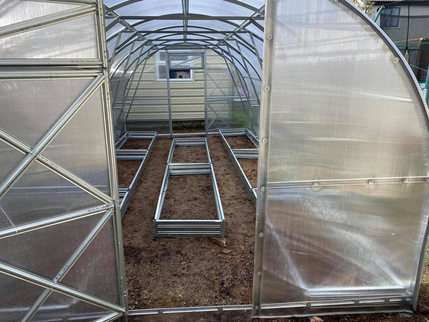 RAISED BED YARUS 0.7M X 4M X 0.17M