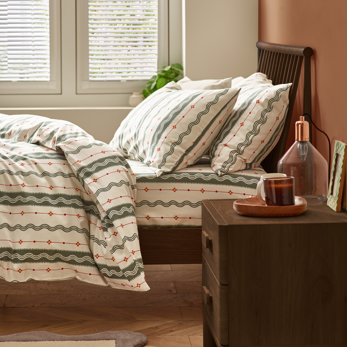 Etta Organic Cotton Fitted Sheet – Olive