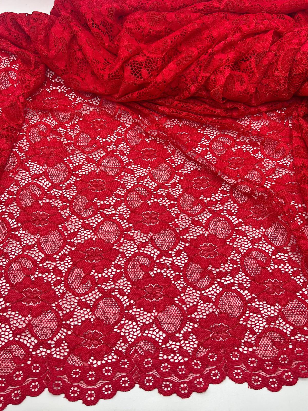 Red Flower Scalloped Edge Floral Lace Fabric Stretch
