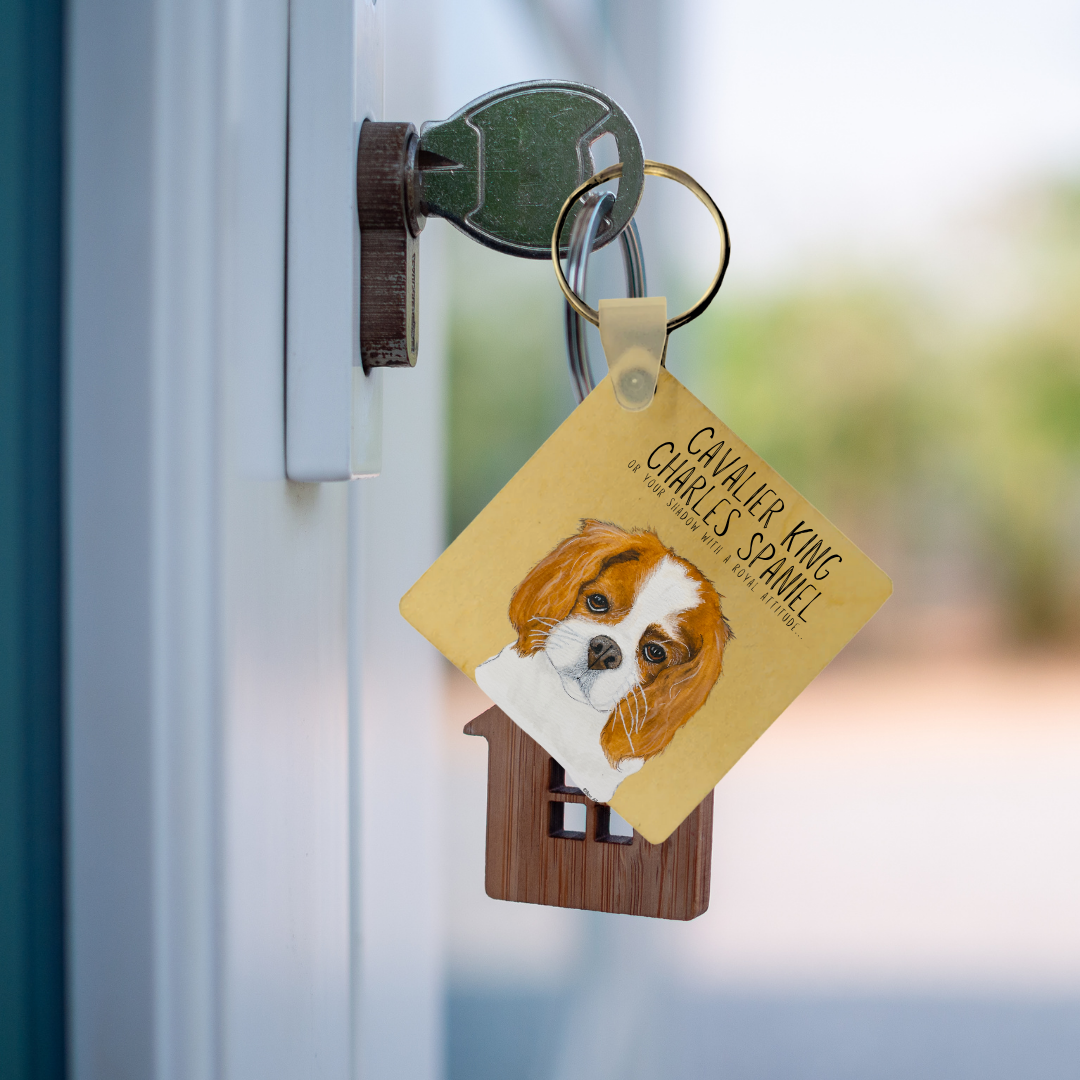 Royal Sidekick: Wooden Cavalier King Charles Spaniel Keyring – Your Loyal Shadow in Style