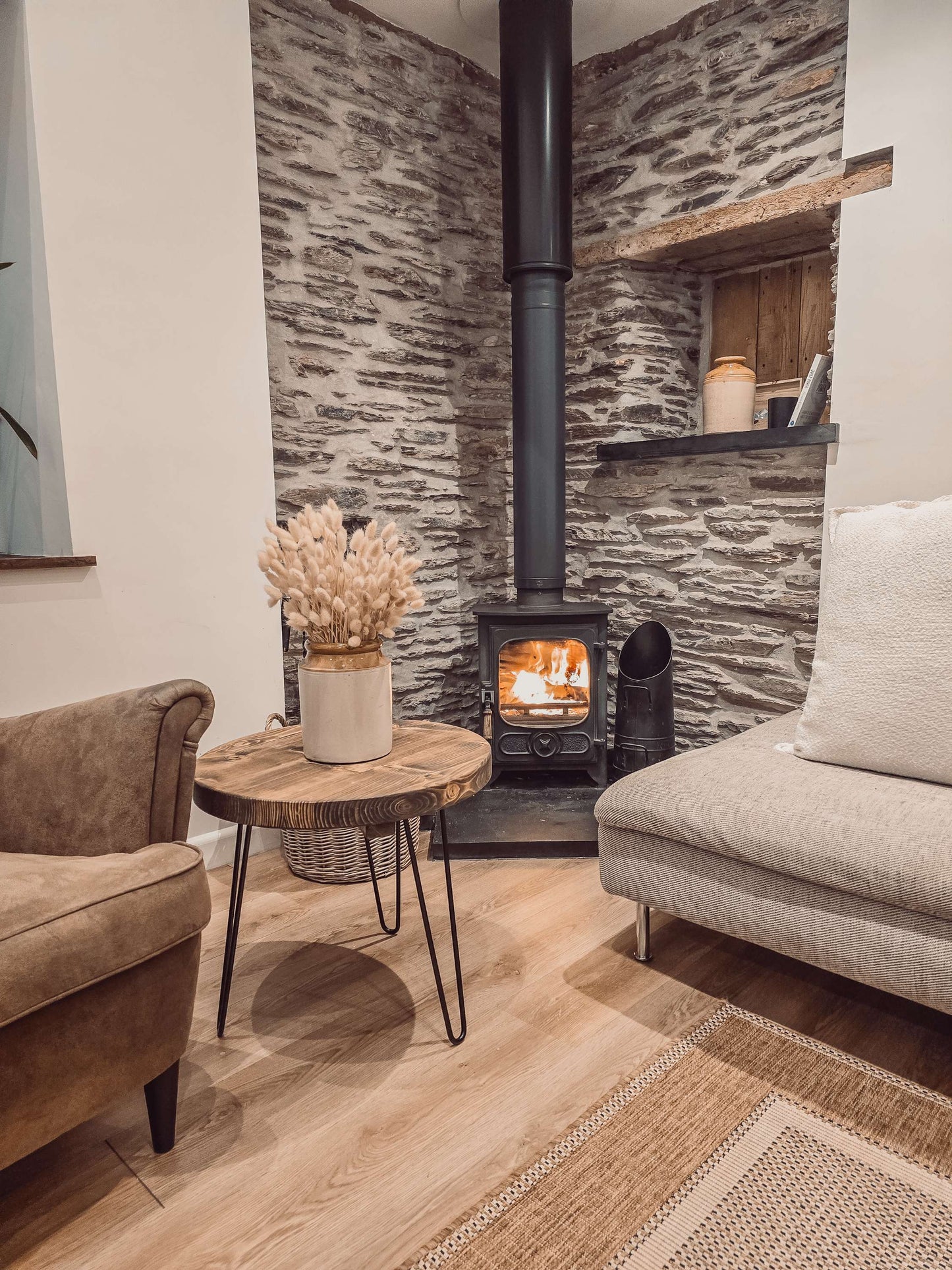 DALVA Walnut Round Coffee Table