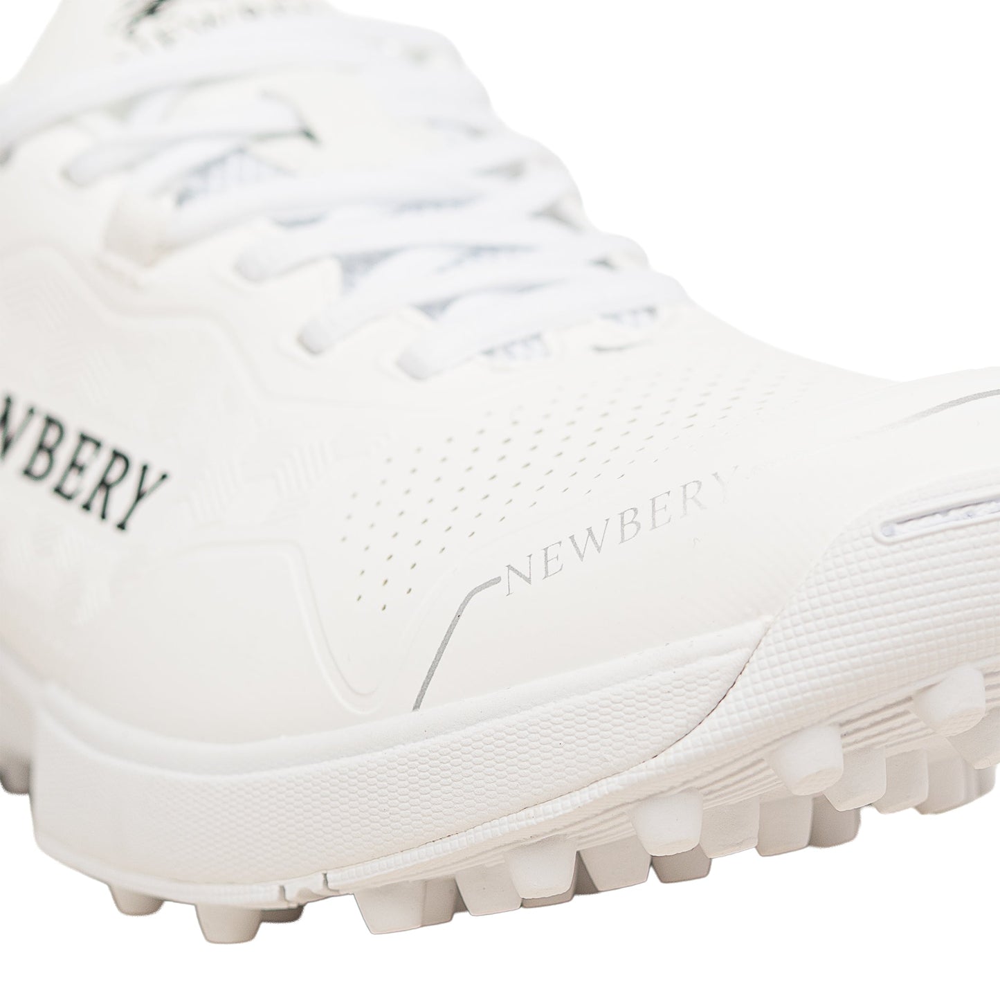 Newbery 360 Cricket Shoe - Full White Pimple
