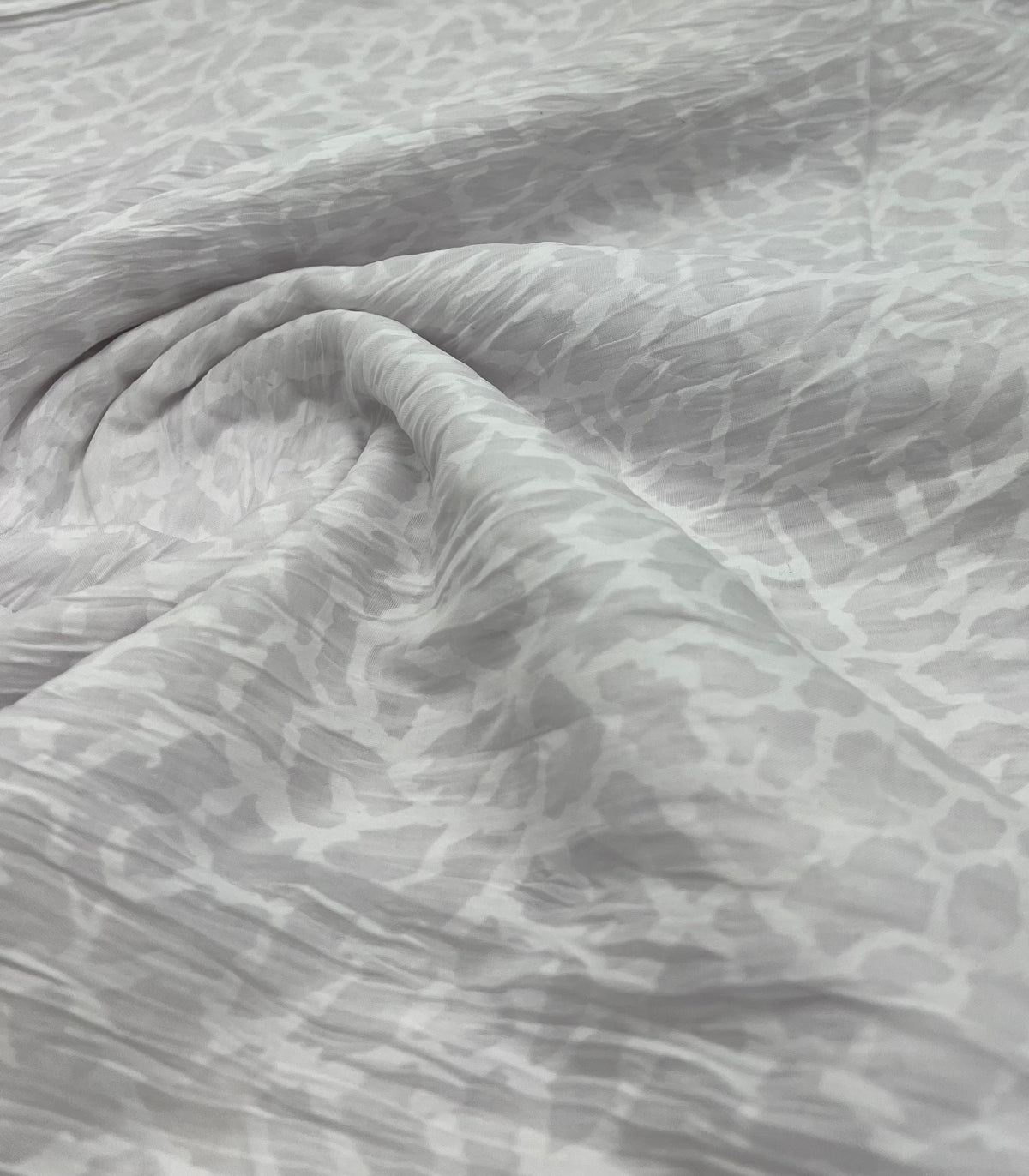 White Animal Crinkled Lightweight Non Stretch Woven Fabric
