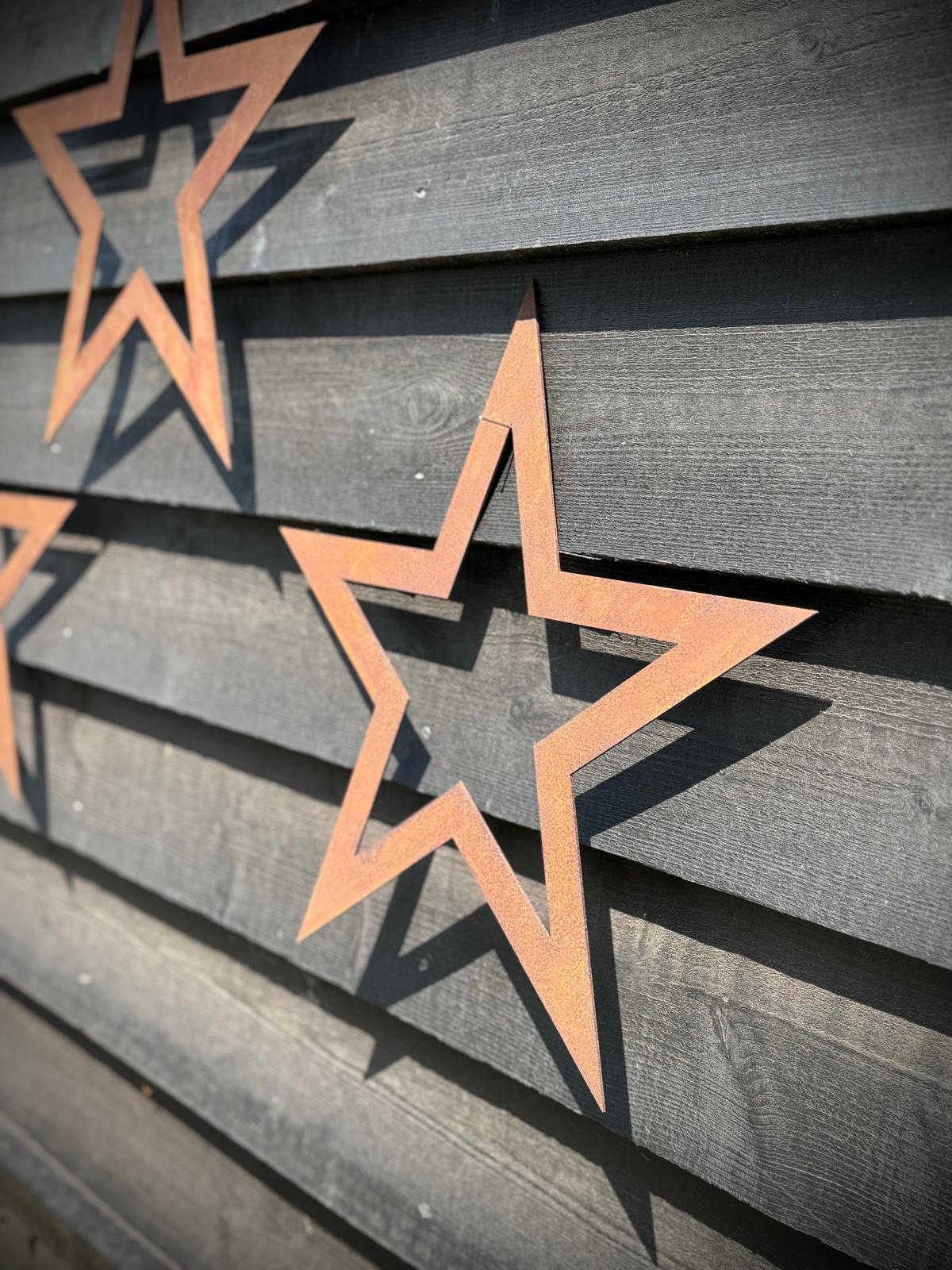 Set of 3 Rusty Metal Stars, Decorations For The Home And Garden.