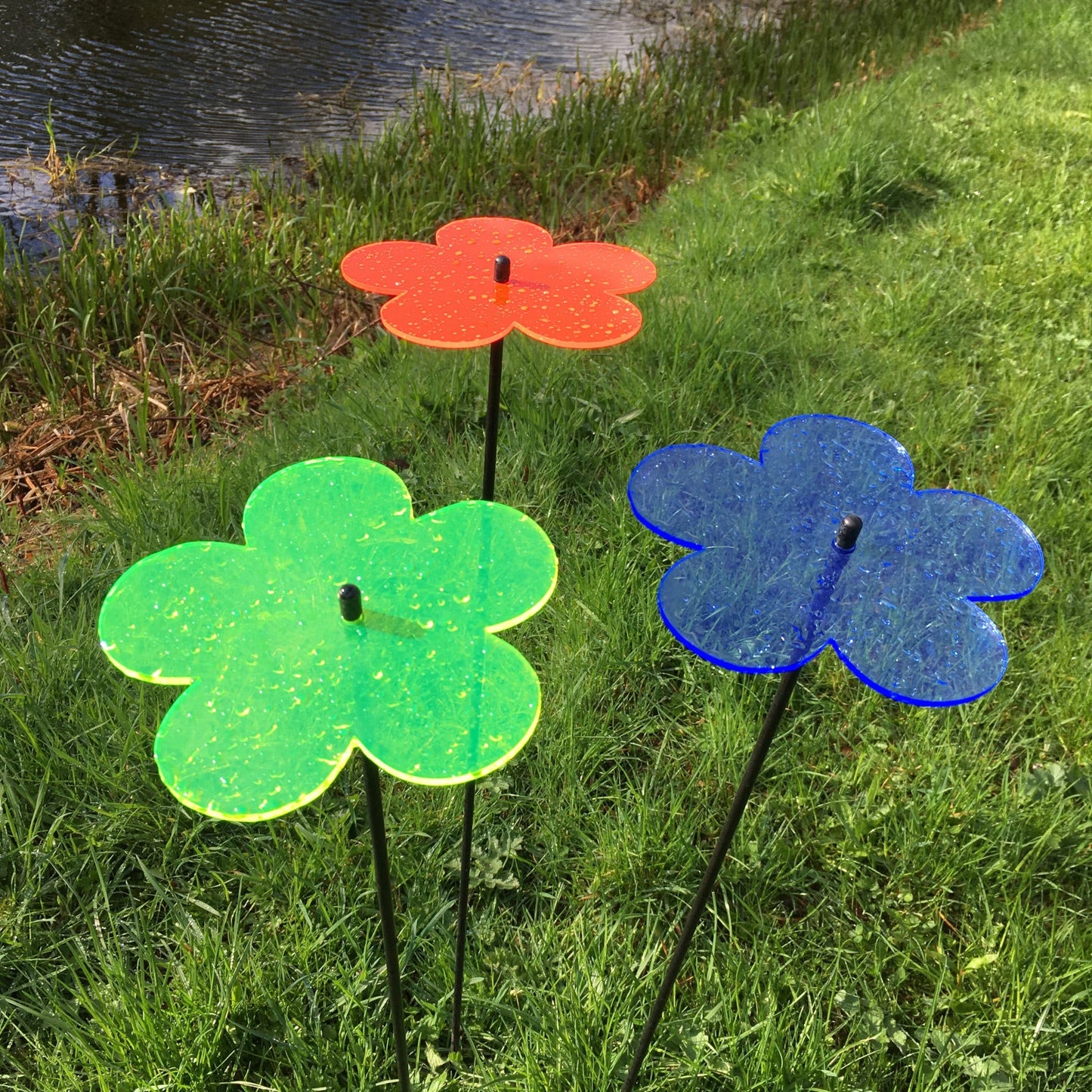 Large Garden Decor Ornaments Set of 3 'Blossoms'
