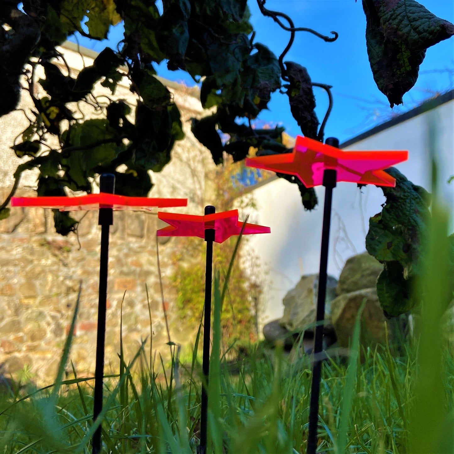 Small Garden Décor Ornaments Set of 3 Shining Stars