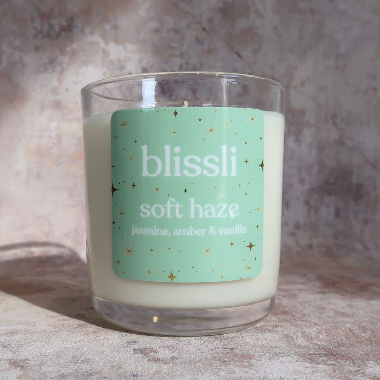 soft haze – jasmine, amber & vanilla 220g soy candle