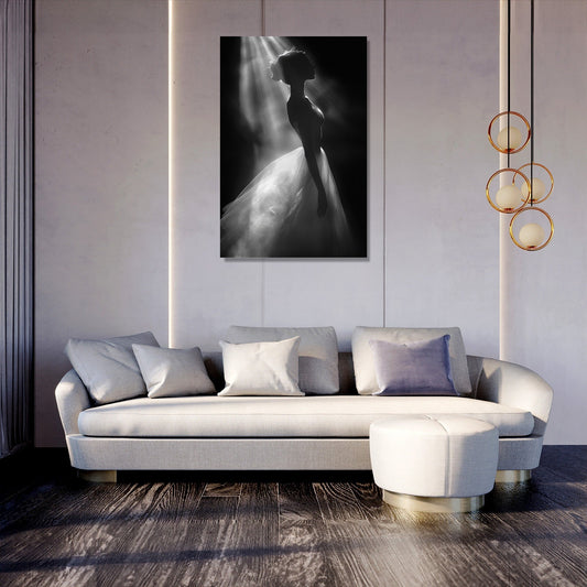 Spotlight Elegance Canvas