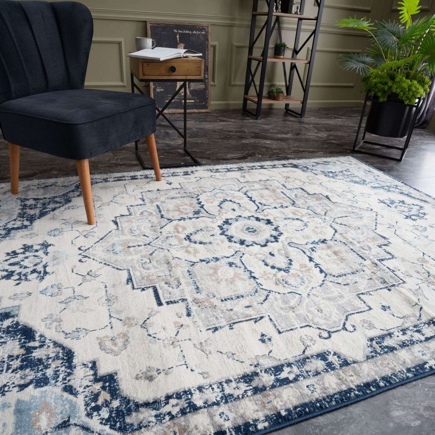 Montana Vintage Navy Rugs | 4000