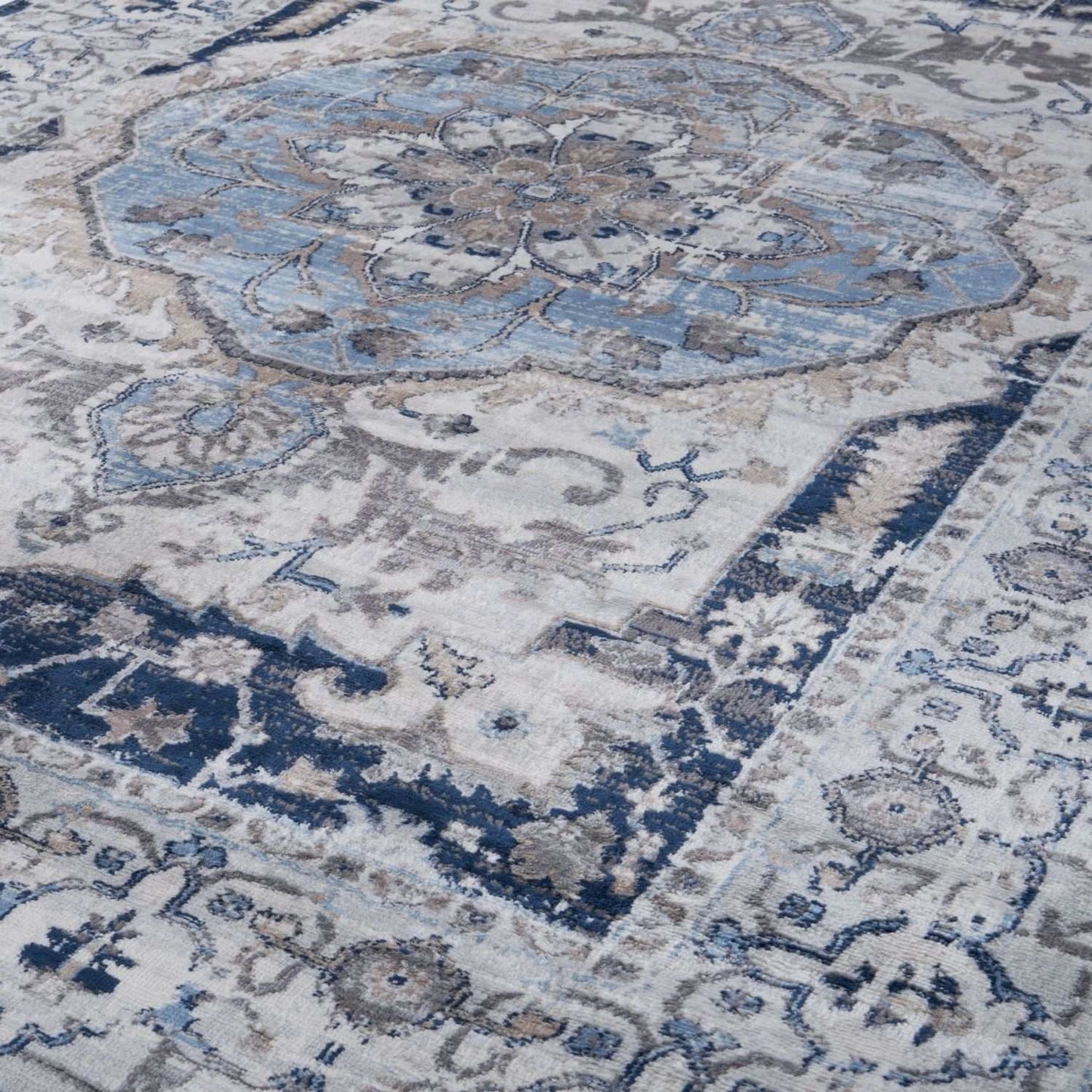 Montana Vintage Navy Rugs | 4040