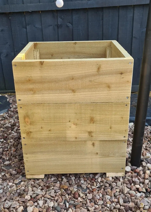 40cm Square wooden Planter in 4 heights