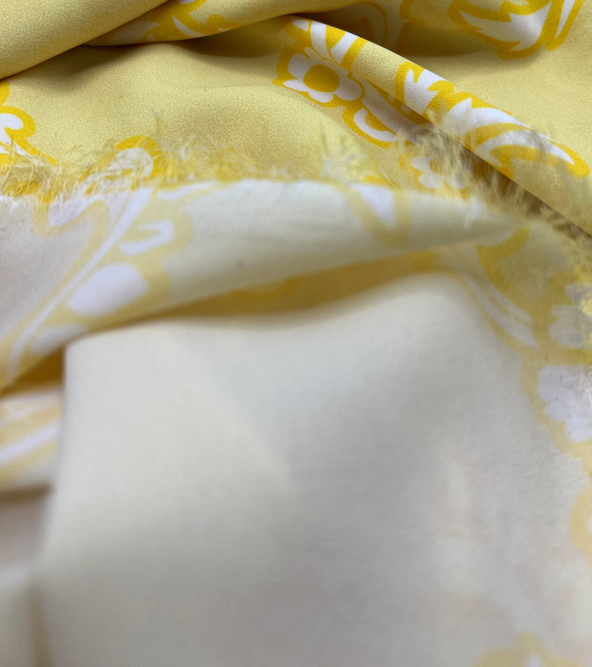 Yellow White Print Lightweight Crepe Fabric 115GSM Non Stretch