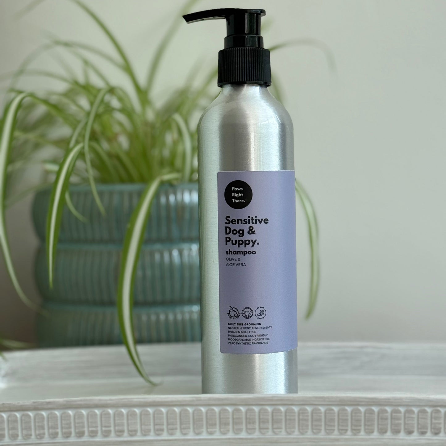 ‘Sensitive dog & puppy shampoo’