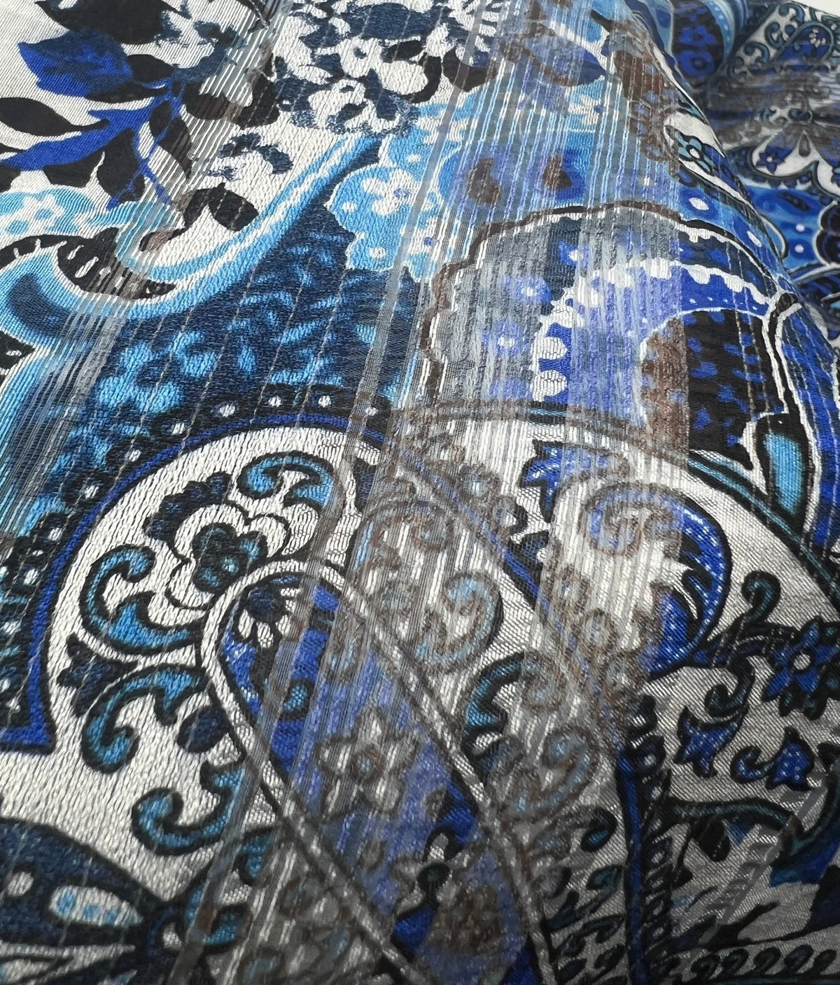 Blue Black Floral Lightweight Fabric 80GSM Non Stretch