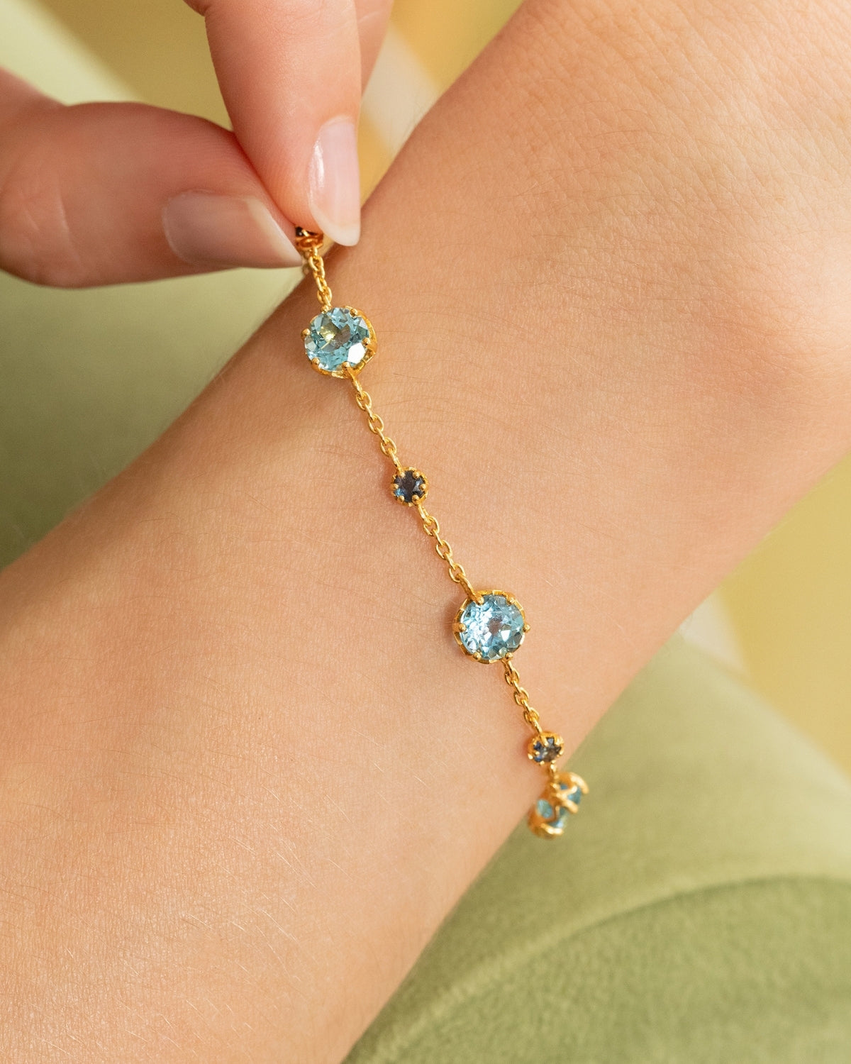 Blue Sapphire & Blue Topaz Bracelet in 18k Gold Vermeil