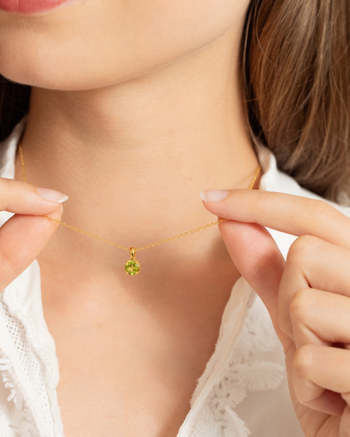 Peridot Solitaire Pendant Necklace in 18k Gold Vermeil