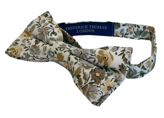 Ivory cotton English wildflower garden design cotton child's bow-tie