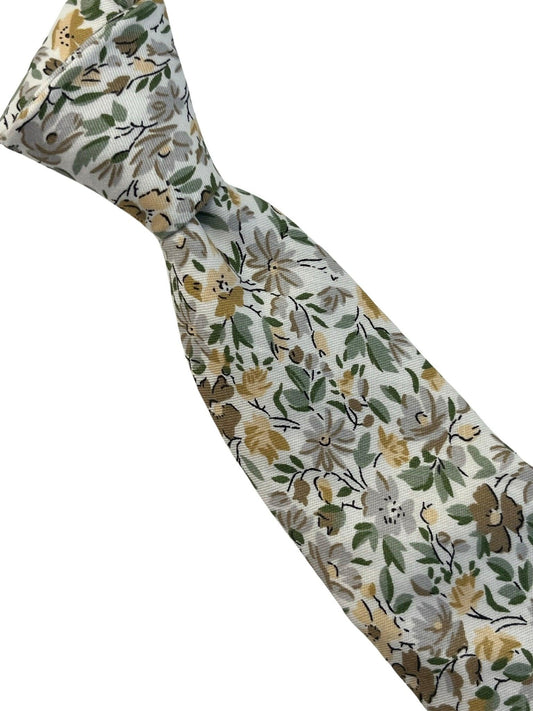 Ivory cotton English wildflower garden design  cotton tie