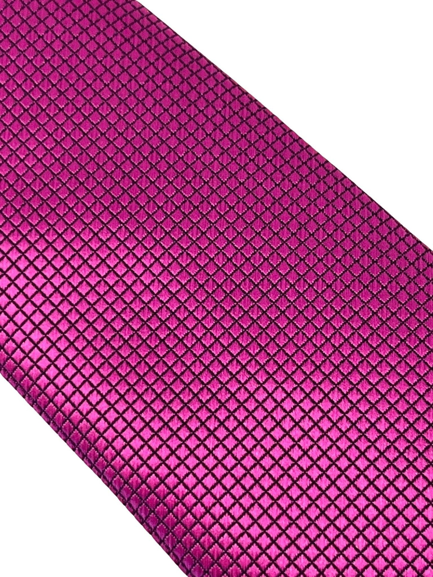 berry fuchsia bright pink tie with subtle squared pattern