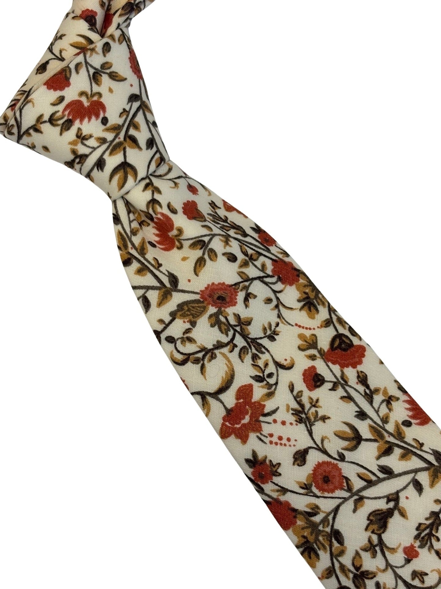 Liberty style red climbing English wildflower design tie