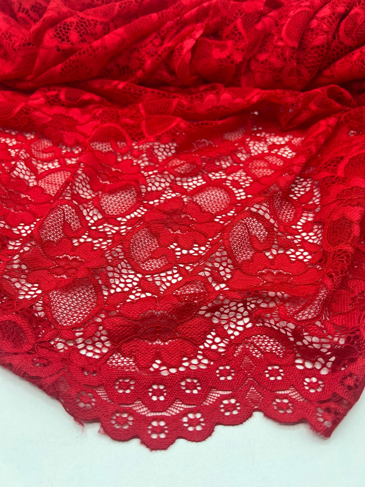 Red Flower Scalloped Edge Floral Lace Fabric Stretch