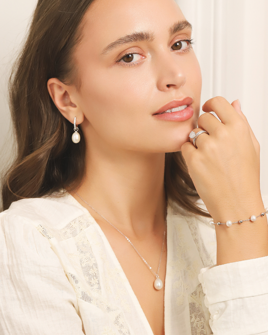 Timeless Pearl Jewellery Set in Sterling Silver