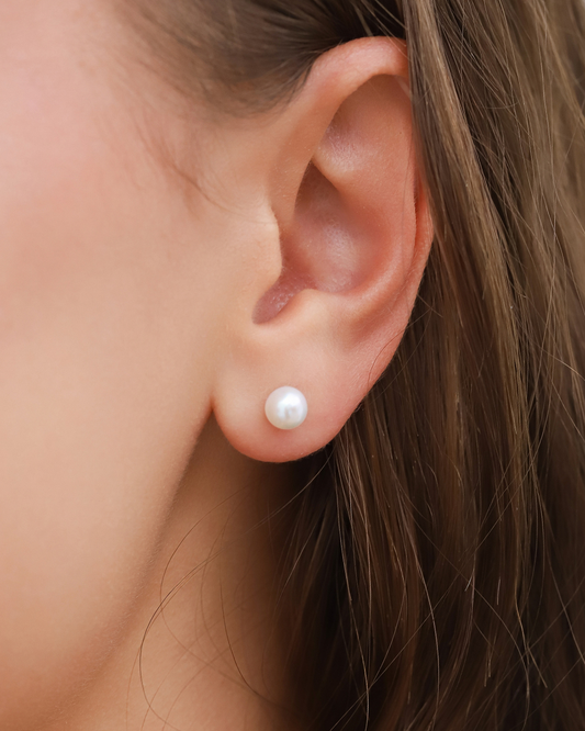 Freshwater Pearl Stud Earrings in Sterling Silver