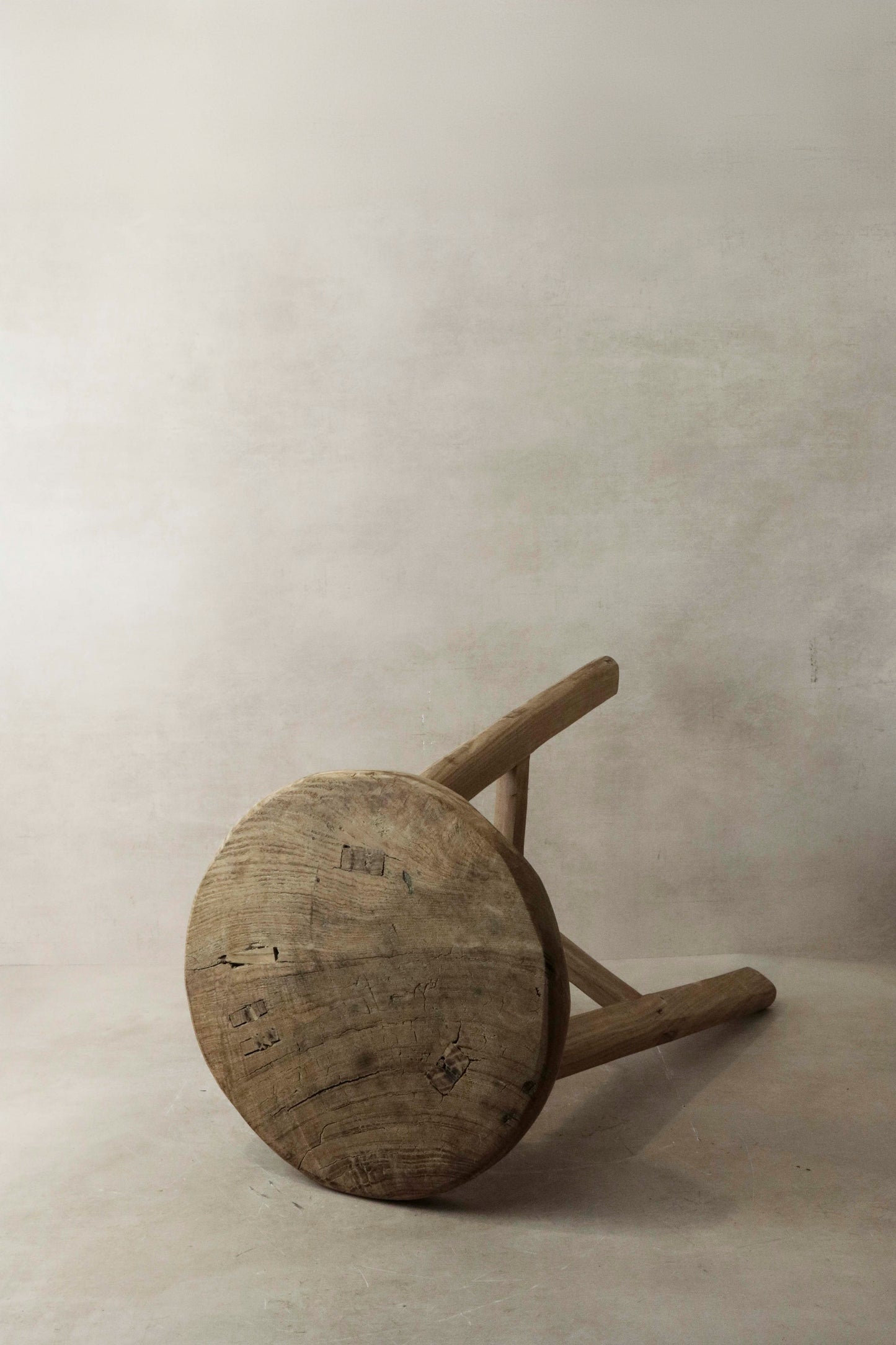 Vintage Rustic Elm Wood Stool - Round - No 9