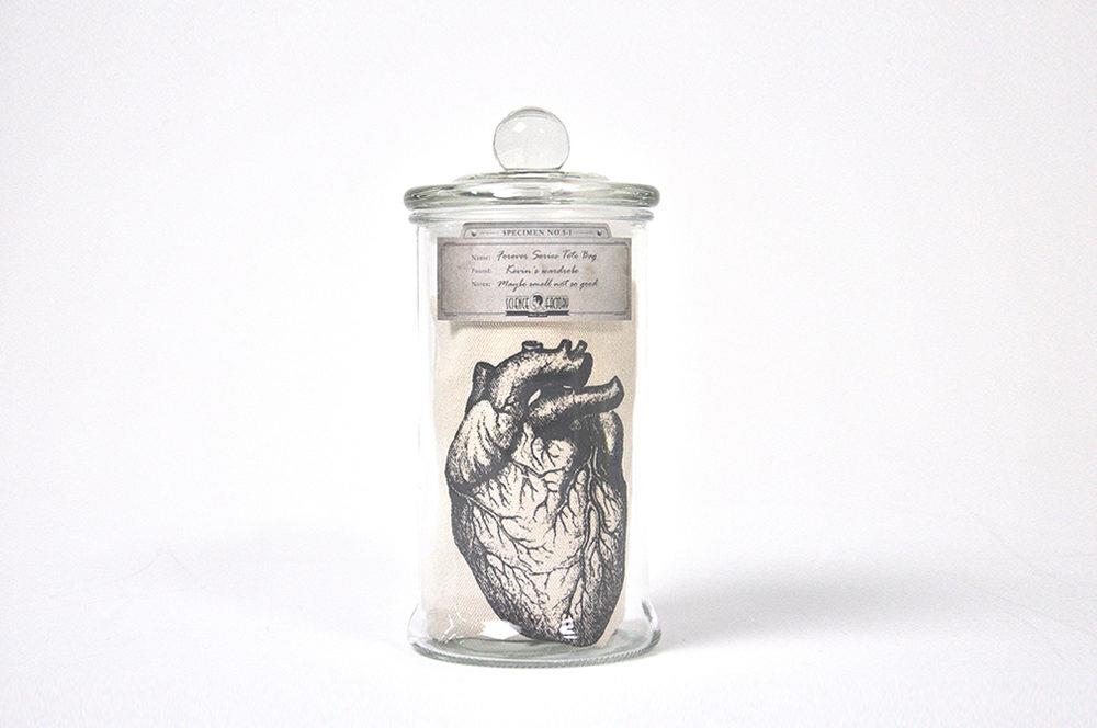 Mr Sci Glass Specimen Jar & Science Tote Bag Beating Forever (Heart)