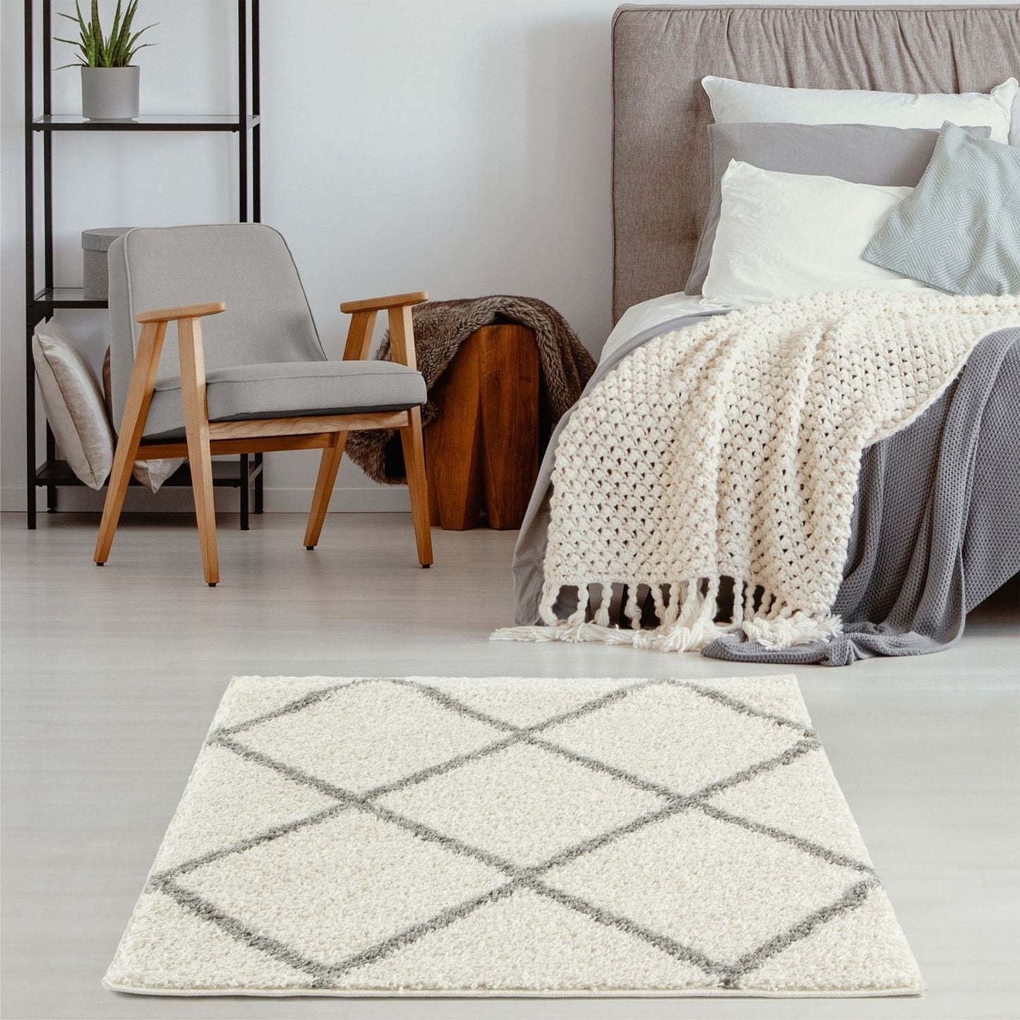 Moroccan Ivory Shaggy Rug | 500