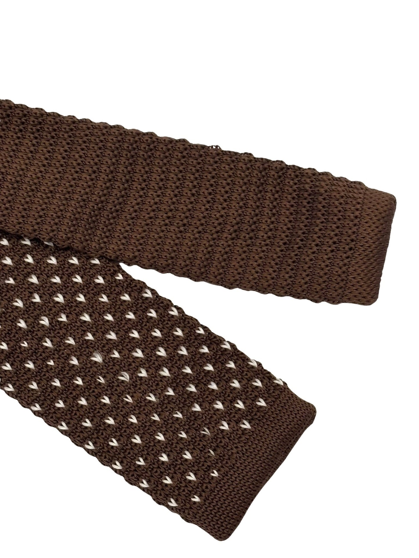 knitted tie in  chocolate brown with white pin spots