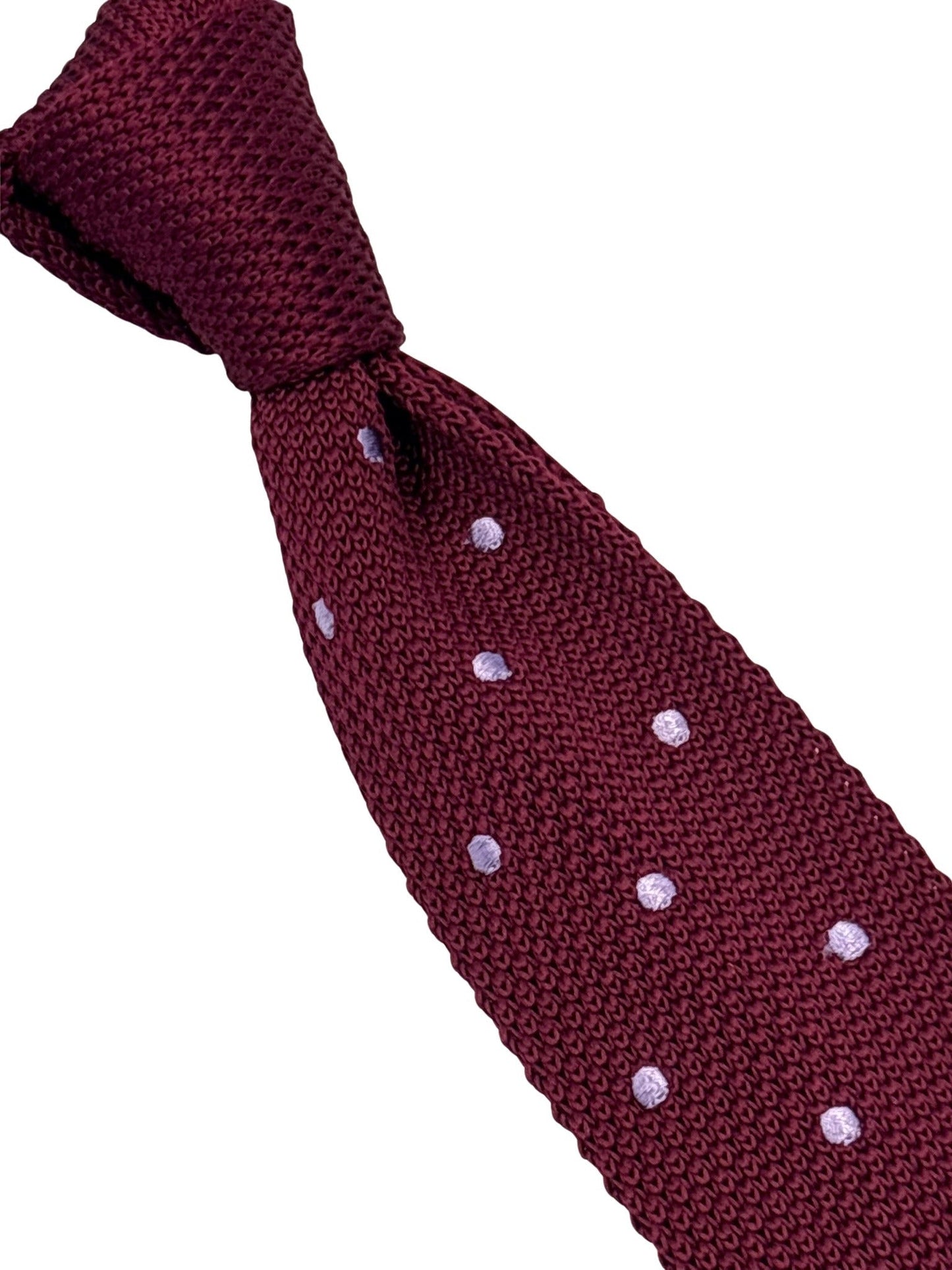 knitted tie in maroon burgundy with lilac polka spots