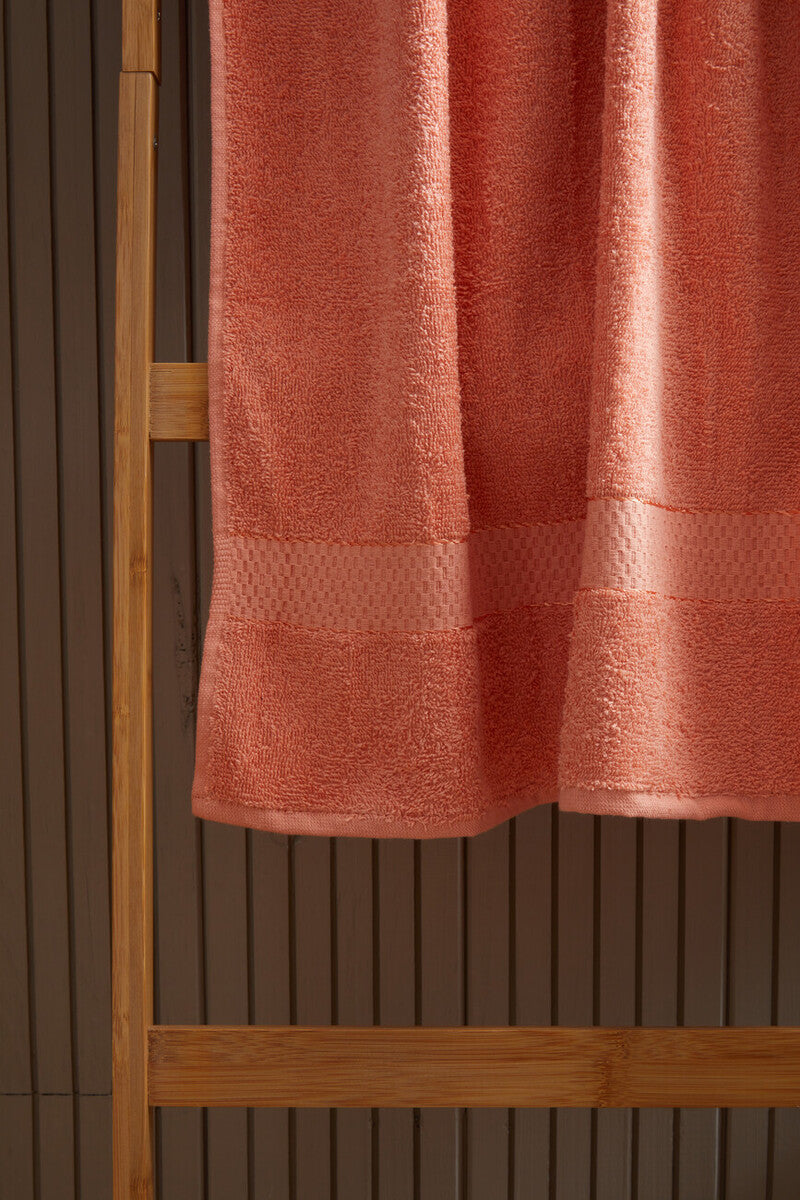 6 Piece Peach Pink Towel Set | Thread and Loom